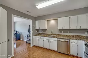 256 Tennis Ct, Wall Township, NJ 07719 - Photo 17