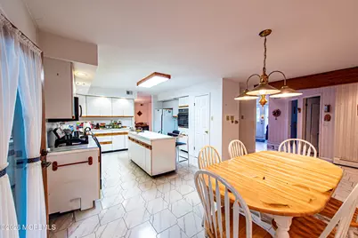 718 Colgate Avenue, Lanoka Harbor, NJ 08734 - Photo 7