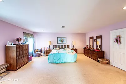 718 Colgate Avenue, Lanoka Harbor, NJ 08734 - Photo 11