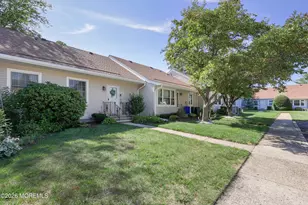 136 Rigi Strasse, Freehold, NJ 07728 - Photo 25