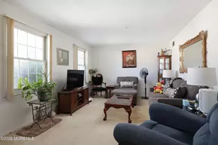 136 Rigi Strasse, Freehold, NJ 07728 - Photo 11