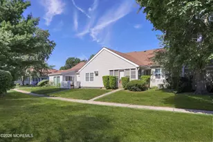 136 Rigi Strasse, Freehold, NJ 07728 - Photo 21