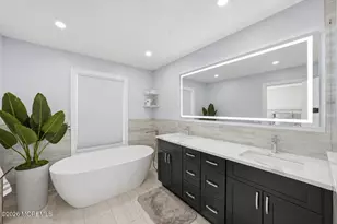 16 Pinehurst Dr, Manalapan Township, NJ 07726 - Photo 15