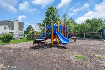 10 Biesiada Court, Sayreville, NJ 08859 - Photo 49