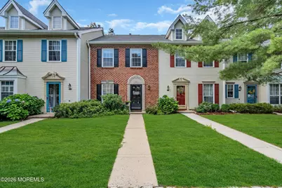 8 Preakness Court, Tinton Falls, NJ 07724 - Photo 3