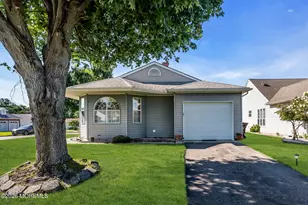 18 Prince Charles Dr, Toms River Township, NJ 08757 - Photo 1
