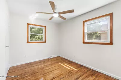 47 Tarrytown Road, Manalapan Township, NJ 07726 - Photo 9