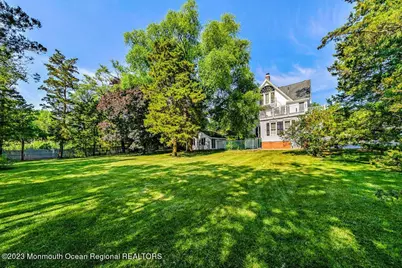 388 S Green Street, Tuckerton, NJ 08087 - Photo 65