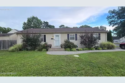 400 Hannibal Street, Toms River Township, NJ 08757 - Photo 1