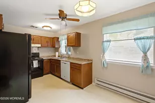 65 A Yorktowne Pkwy, Whiting, NJ 08759 - Photo 11
