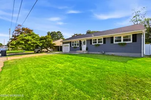 108 Ariel Pl, Brick, NJ 08724 - Photo 3
