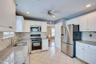 26 Brittany Way, Kendall Park, NJ 08824 - Photo 13