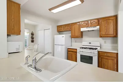 1500 Burr Oak Road, Toms River Township, NJ 08755 - Photo 19