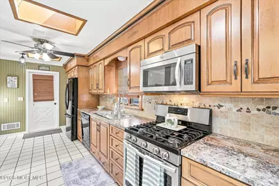 113 Driftwood Lane, Lanoka Harbor, NJ 08734 - Photo 9