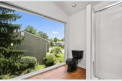 14 Kathy Street, Kendall Park, NJ 08824 - Photo 23