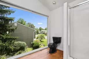 14 Kathy St, Kendall Park, NJ 08824 - Photo 23