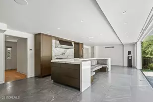 14 Kathy St, Kendall Park, NJ 08824 - Photo 17