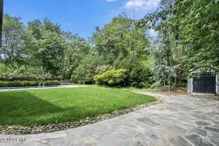 14 Kathy St, Kendall Park, NJ 08824 - Photo 41