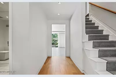 14 Kathy Street, Kendall Park, NJ 08824 - Photo 11