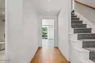 14 Kathy St, Kendall Park, NJ 08824 - Photo 11