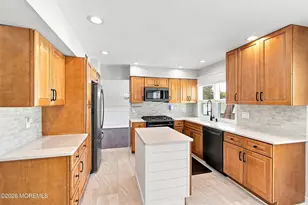 1038 Hazelwood Rd, Toms River Township, NJ 08753 - Photo 9