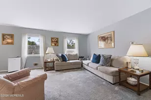 209 Hearth Ct W, Lakewood, NJ 08701 - Photo 3