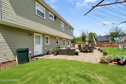 209 Hearth Court W, Lakewood, NJ 08701 - Photo 3