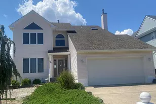 30 Toppinglift Dr, Bayville, NJ 08721 - Photo 1