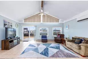 35 Mirror Lake Dr, Little Egg Harbor, NJ 08087 - Photo 13