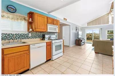 35 Mirror Lake Drive, Little Egg Harbor, NJ 08087 - Photo 7