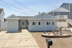 35 Mirror Lake Dr, Little Egg Harbor, NJ 08087 - Photo 5