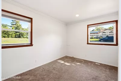 328 Aldrich Road, Howell Township, NJ 07731 - Photo 9