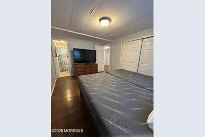 604 Jerome Place, Freehold, NJ 07728 - Photo 17