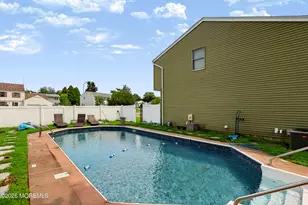 73 Theresa Ct, Toms River Township, NJ 08753 - Photo 57