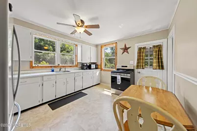 16 S Maple Avenue, Tuckerton, NJ 08087 - Photo 19