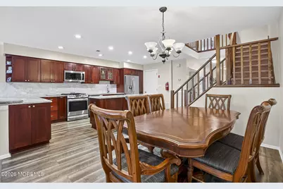 18 Lexington Circle, Matawan, NJ 07747 - Photo 11