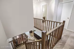 18 Lexington Cir, Matawan, NJ 07747 - Photo 17