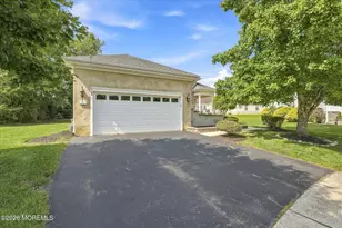 6 Minot Light Ct, Barnegat, NJ 08005 - Photo 3