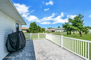 102 Barbuda St, Toms River Township, NJ 08757 - Photo 19