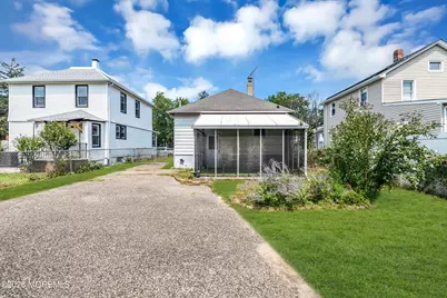 43 E Sunset Avenue, Red Bank, NJ 07701 - Photo 23