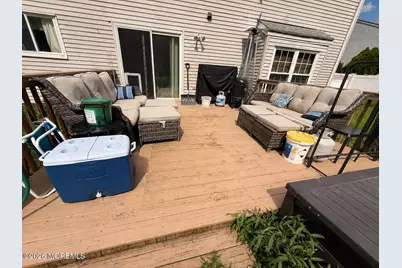 40 Newport Drive, Manalapan Township, NJ 07726 - Photo 5