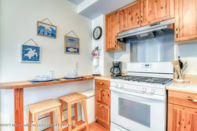 69 Franklin Avenue #2, Ocean Grove, NJ 07756 - Photo 5