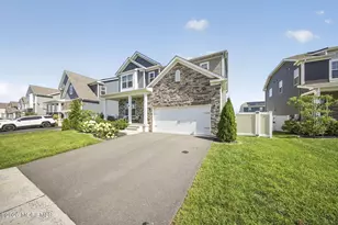 30 Holloway Ave, Manahawkin, NJ 08050 - Photo 3