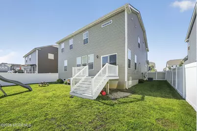 30 Holloway Avenue, Manahawkin, NJ 08050 - Photo 5