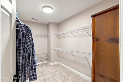 240 Kristine Avenue, Manahawkin, NJ 08050 - Photo 37
