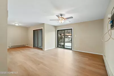 43 Eastport Court, Red Bank, NJ 07701 - Photo 5
