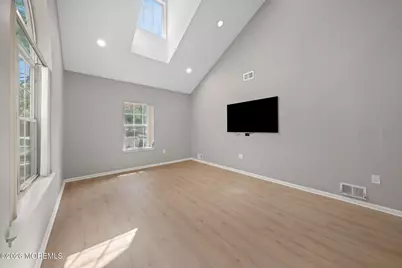 43 Sapphire Lane #418, Franklin, NJ 08823 - Photo 3