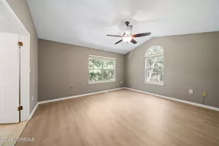 43 Sapphire Ln, Franklin, NJ 08823 - Photo 15