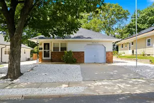 1645 Mt Everest Ln, Toms River Township, NJ 08753 - Photo 1