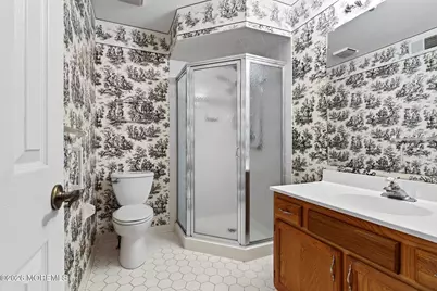 85 Woodshill Drive N, Lakewood, NJ 08701 - Photo 11